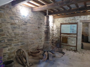 Altes Mühlrad